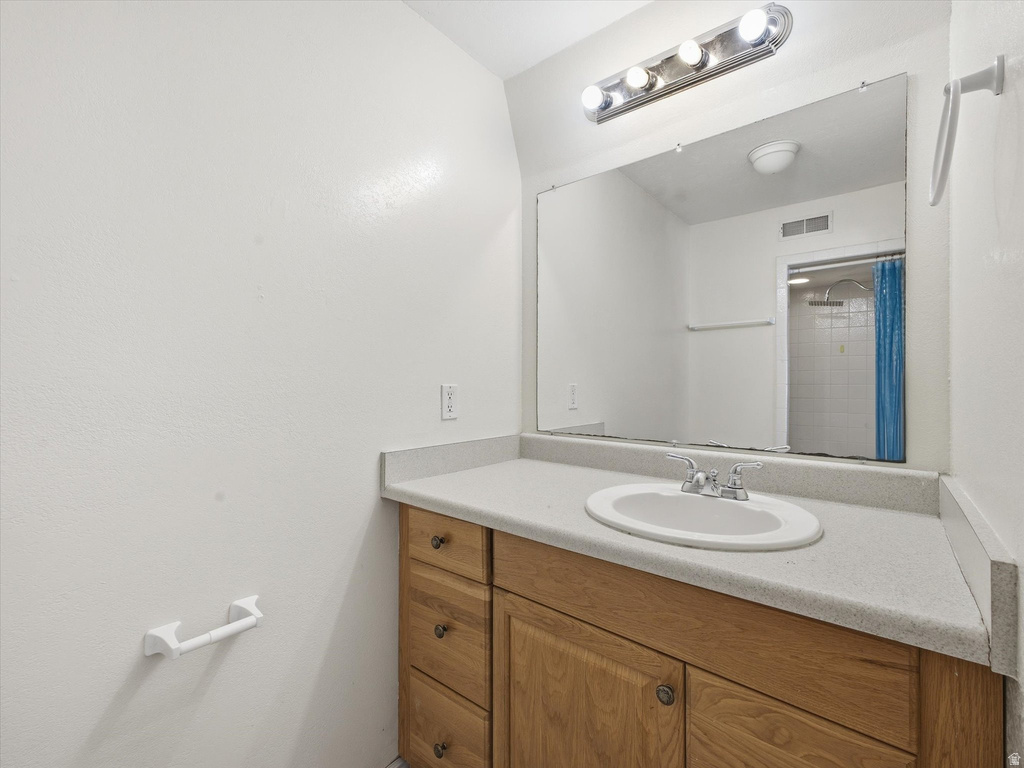 5949 W PERON LN West Valley City, UT 84128