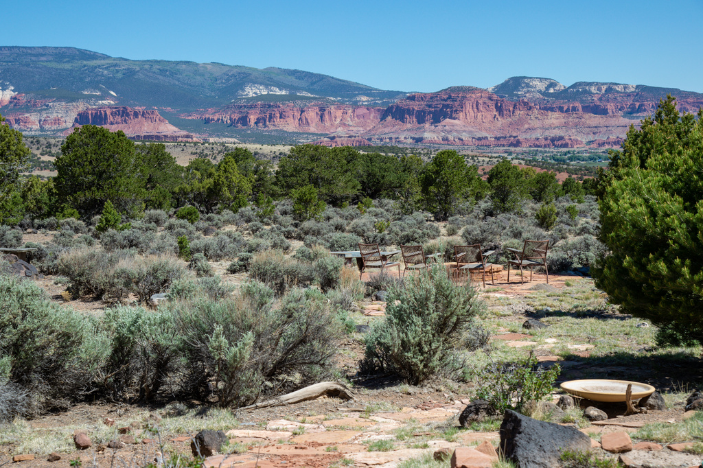 1390 S FLAT RABBIT RD Teasdale, UT 84773