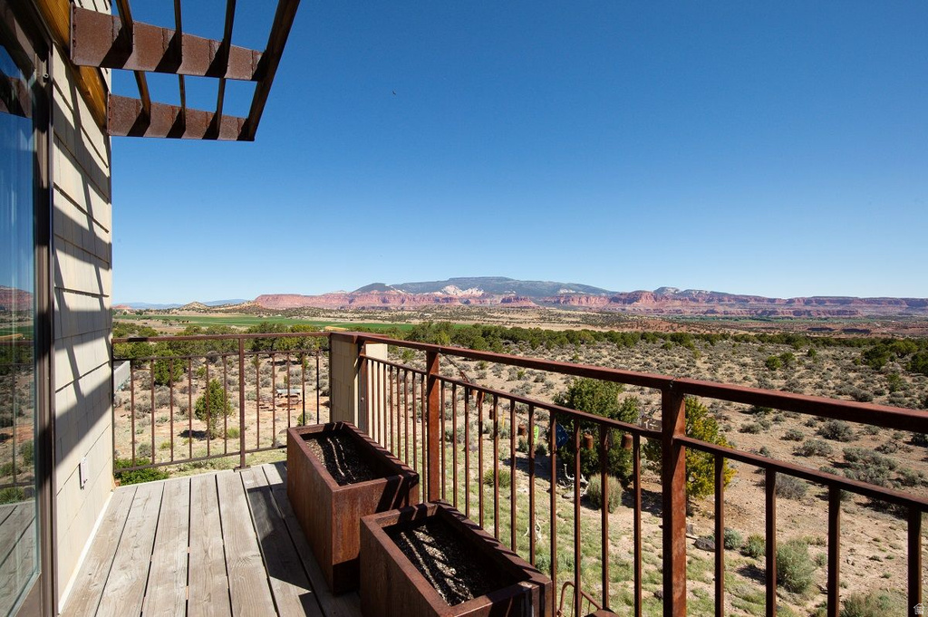 1390 S FLAT RABBIT RD Teasdale, UT 84773