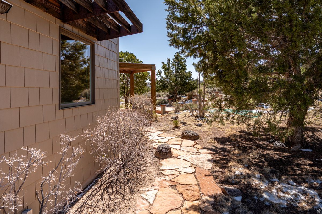 1390 S FLAT RABBIT RD Teasdale, UT 84773
