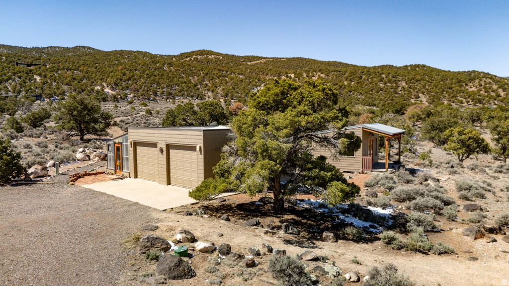 1390 S FLAT RABBIT RD Teasdale, UT 84773