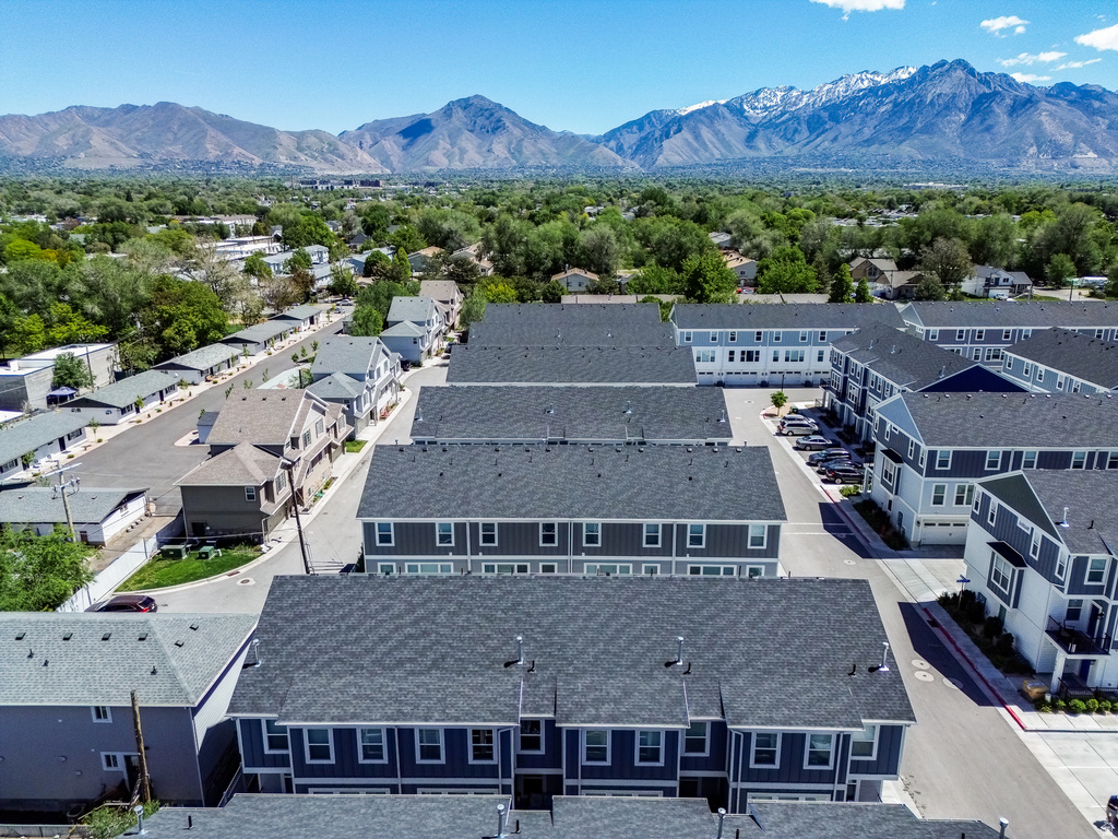 3462 S PEEBLES CT South Salt Lake, UT 84115