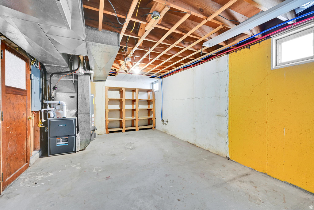 15495 N 4400 W Garland, UT 84312