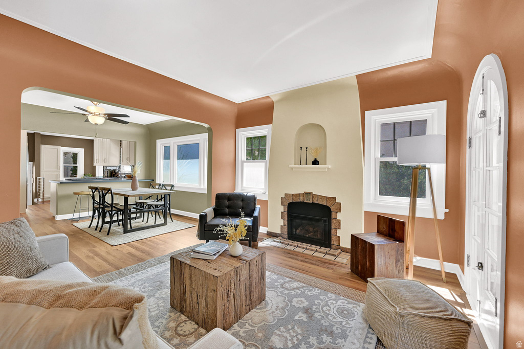 929 S GREENWOOD TERRACE Salt Lake City, UT 84105