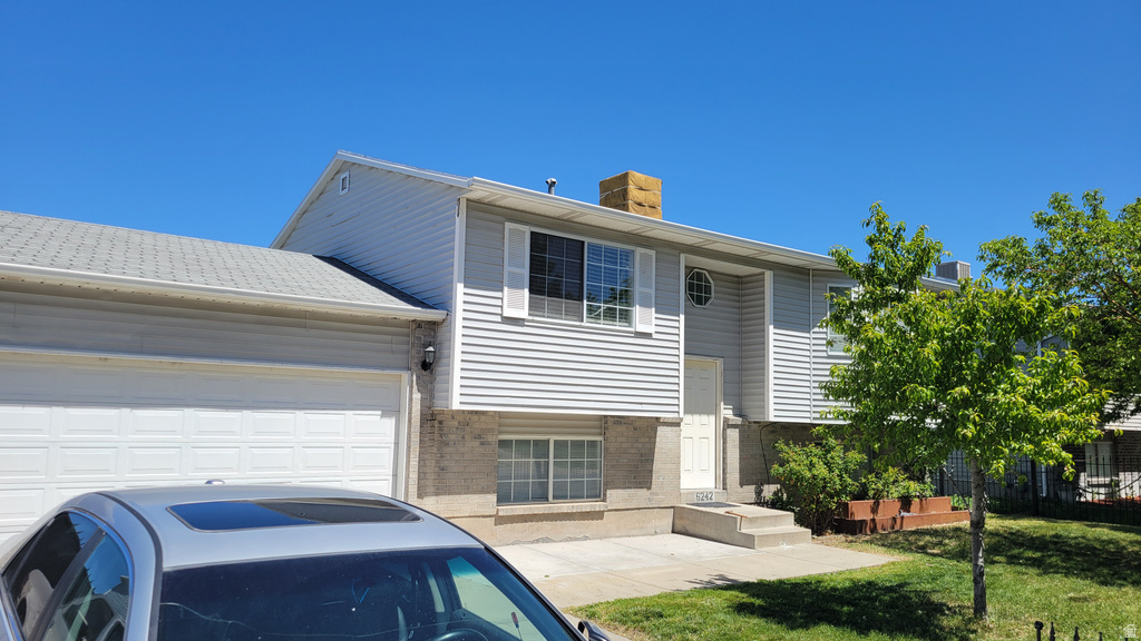 6242 W MILDEN LN Salt Lake City, UT 84128