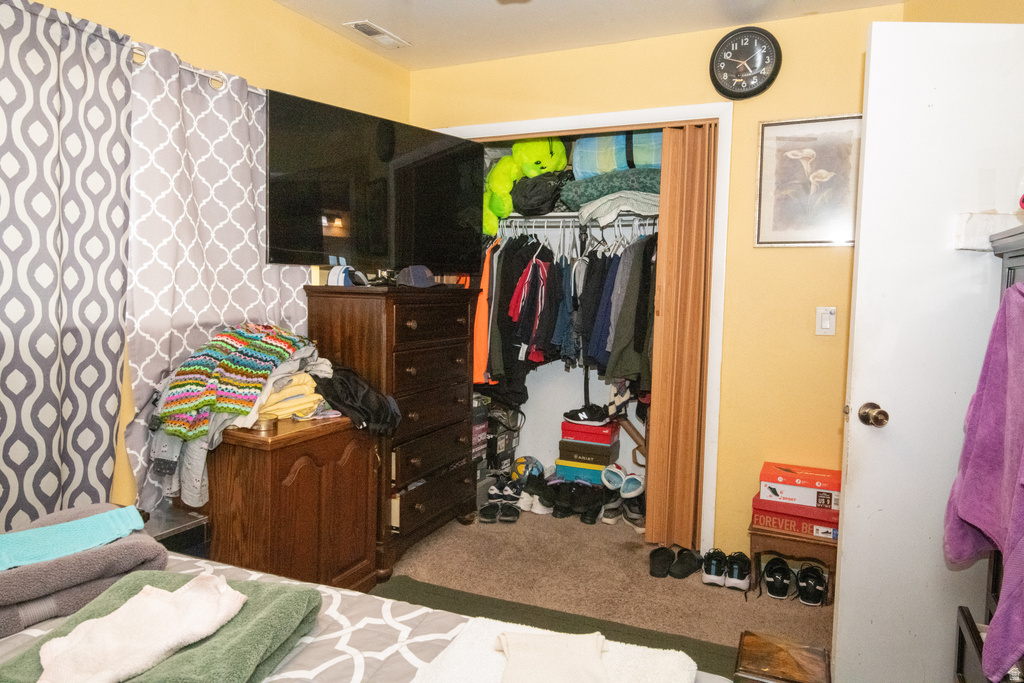 1913 W HYANNIS DR West Valley City, UT 84119