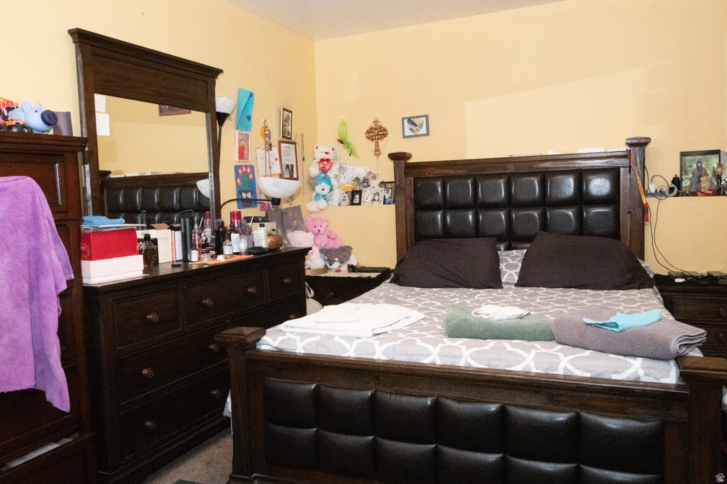1913 W HYANNIS DR West Valley City, UT 84119