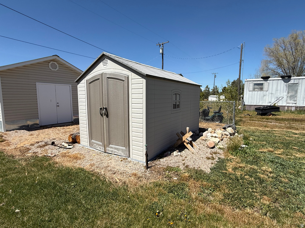 315 N 2ND ST Downey, ID 83234