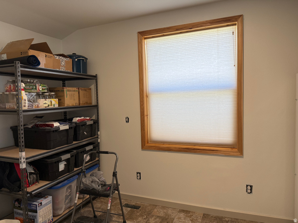 315 N 2ND ST Downey, ID 83234