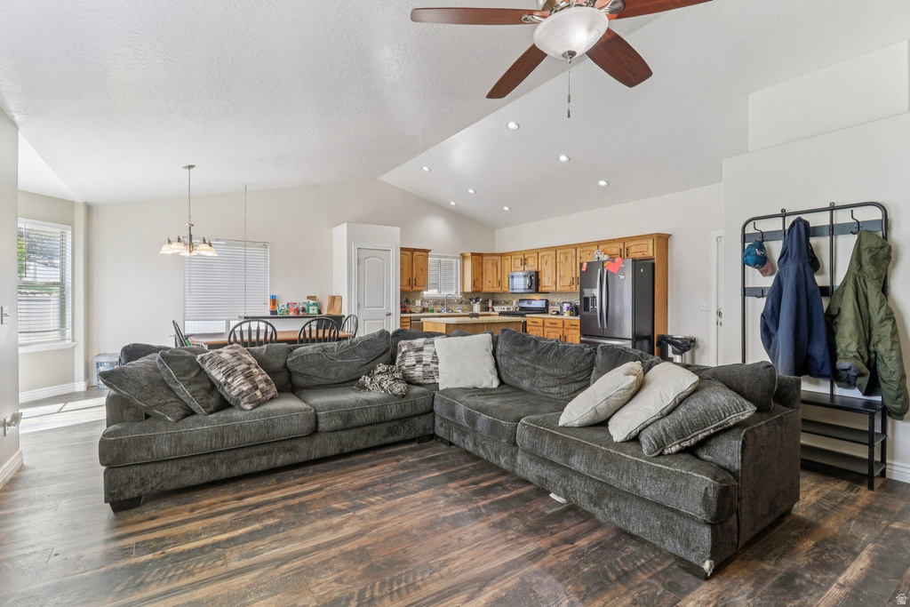 6057 W JARGON WAY Salt Lake City, UT 84118