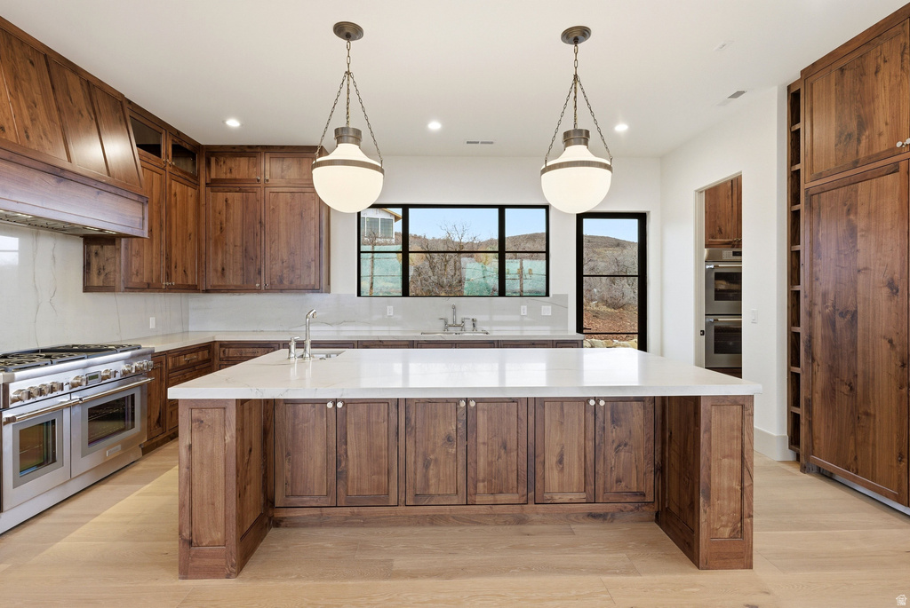 2155 E WRANGLER DR Hideout, UT 84036