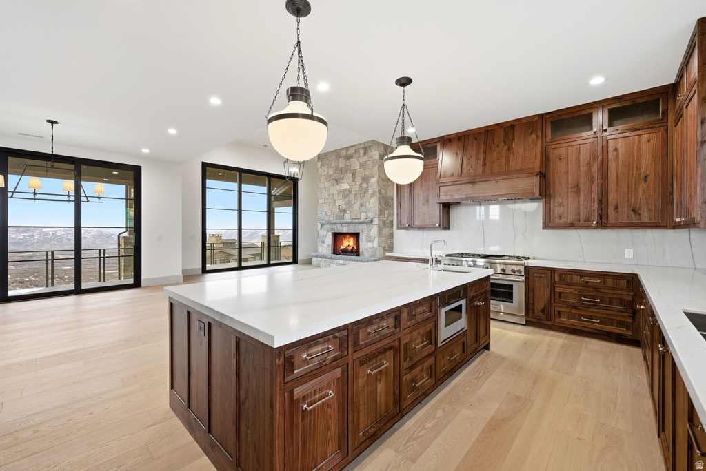 2155 E WRANGLER DR Hideout, UT 84036