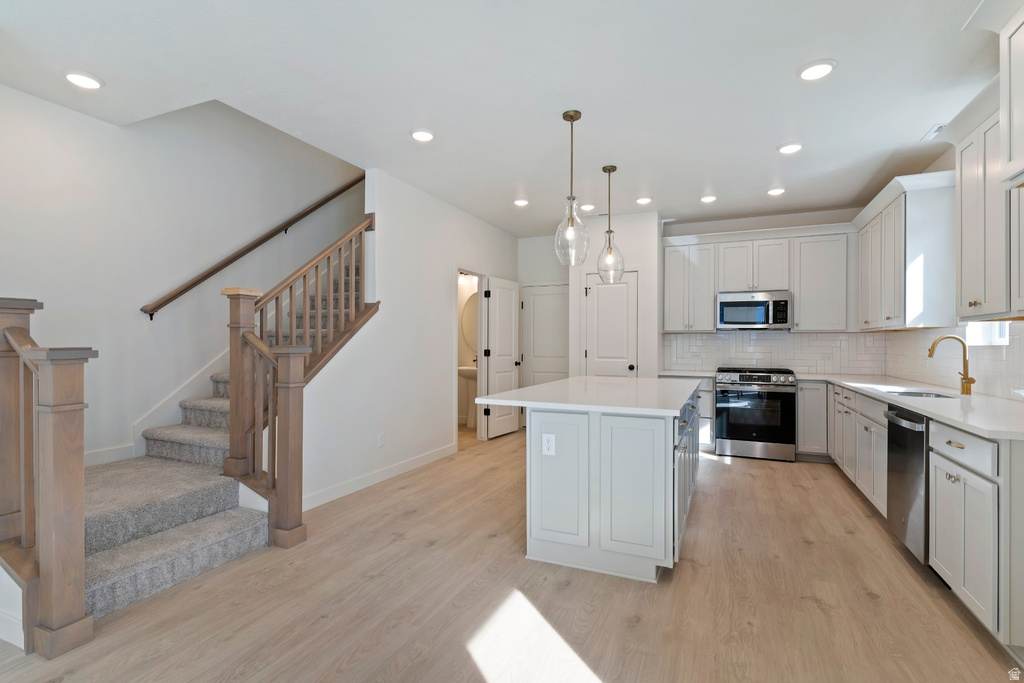 11323 S LAKE RUN RD South Jordan, UT 84009