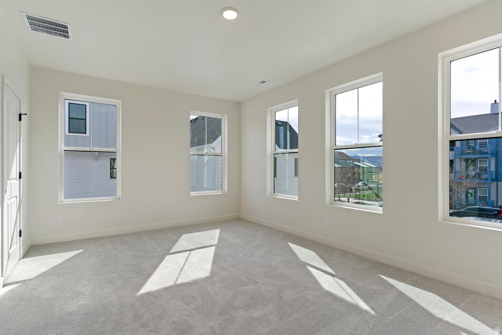 11323 S LAKE RUN RD South Jordan, UT 84009