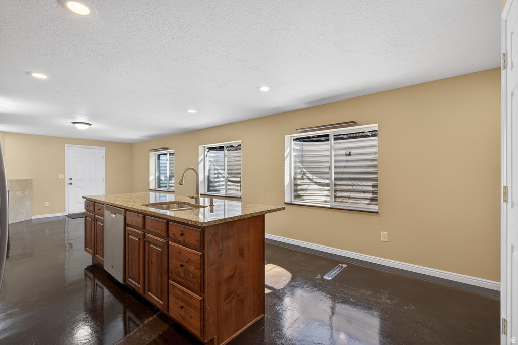90 W COTTAGE AVE Sandy, UT 84070