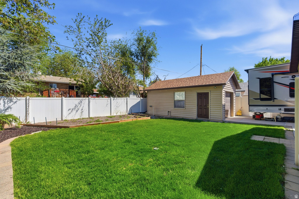 90 W COTTAGE AVE Sandy, UT 84070