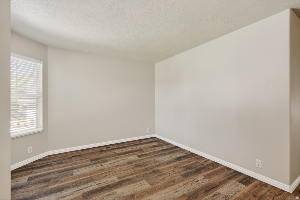 90 W COTTAGE AVE Sandy, UT 84070