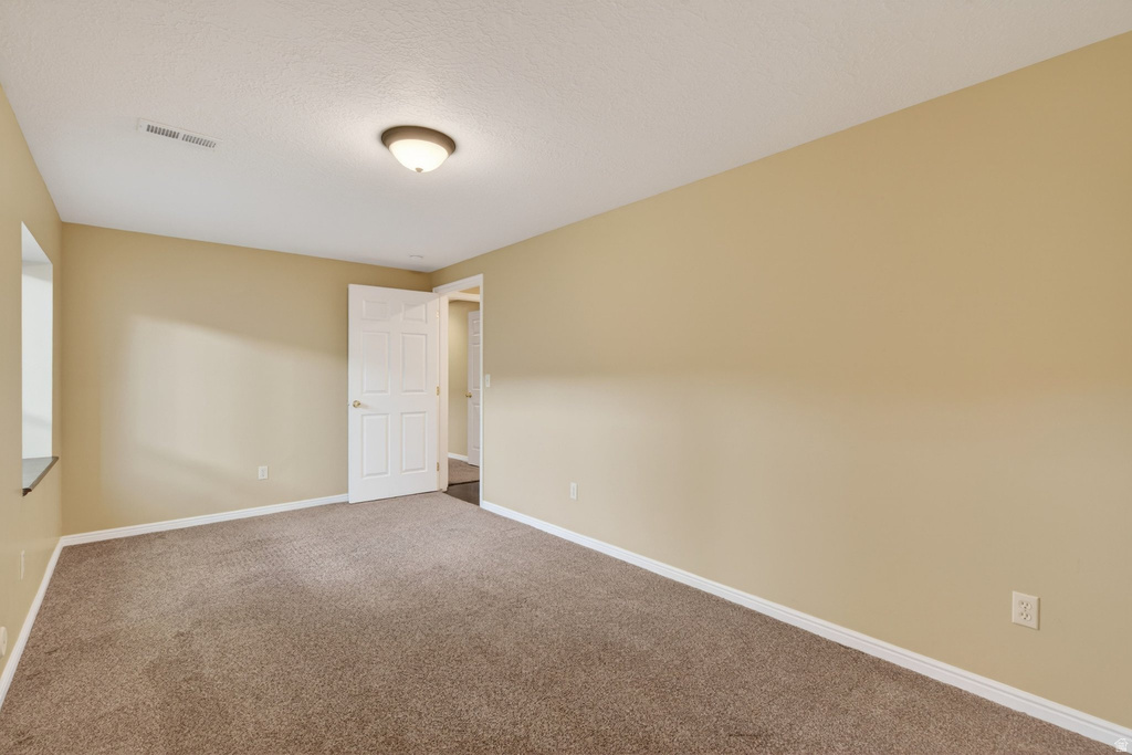 90 W COTTAGE AVE Sandy, UT 84070