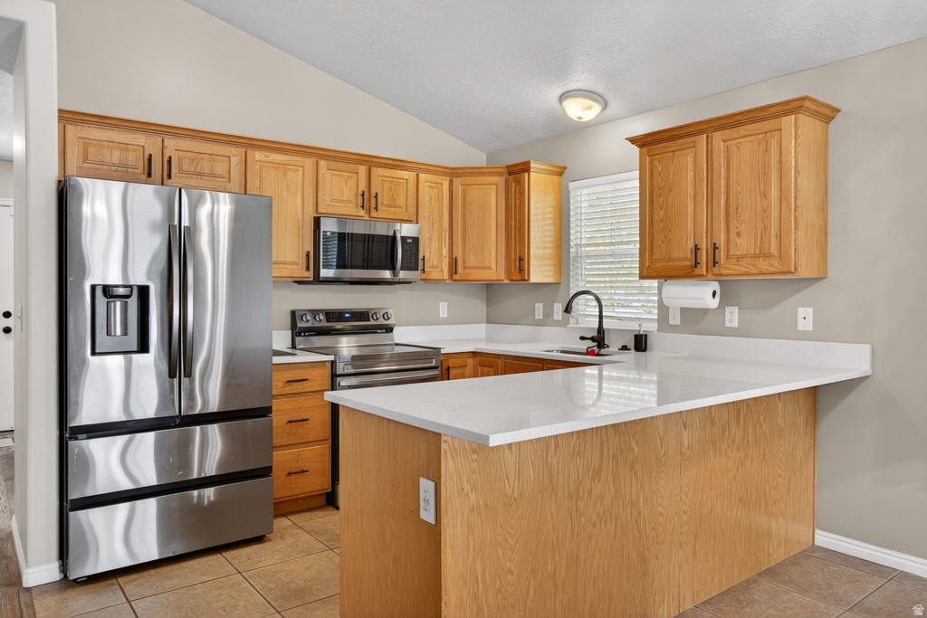 90 W COTTAGE AVE Sandy, UT 84070