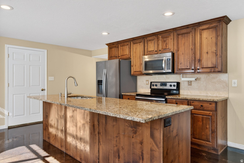 90 W COTTAGE AVE Sandy, UT 84070