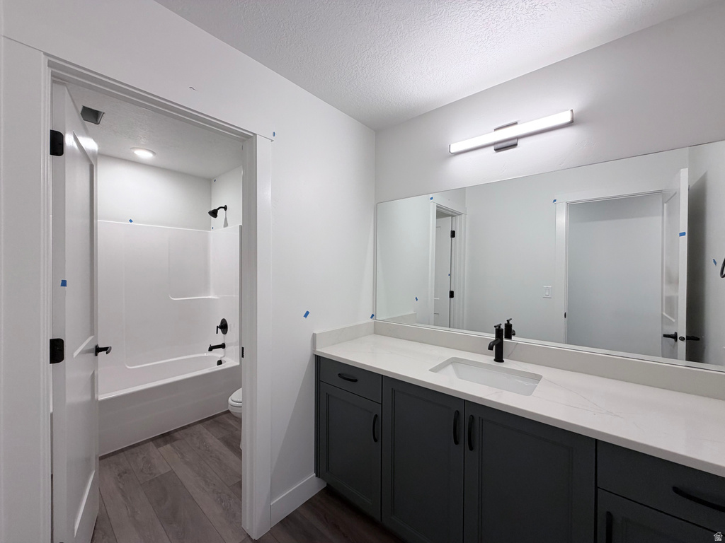 713 S 3500 W #207 West Weber, UT 84401