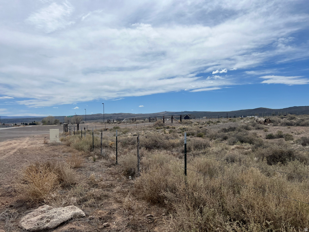 361 N 300 W Loa, UT 84747