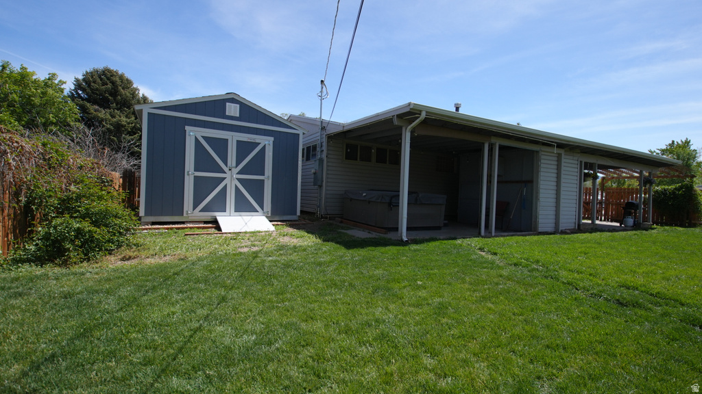 1863 E VILLAGE GREEN RD Cottonwood Heights, UT 84121