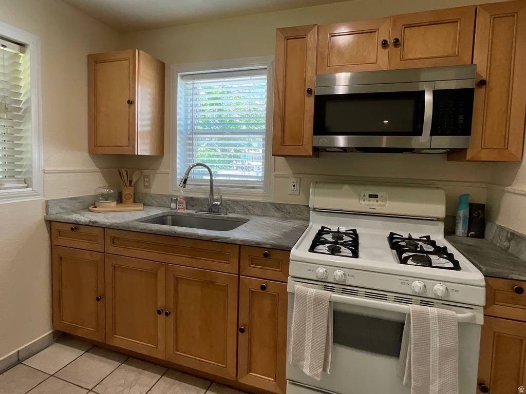 312 OGDEN AVE Ogden, UT 84404