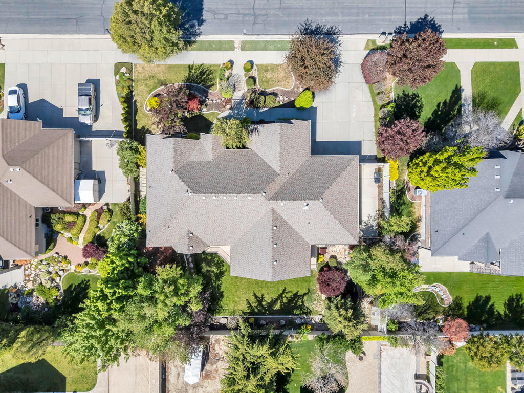 10927 S SCOTTY DR South Jordan, UT 84095