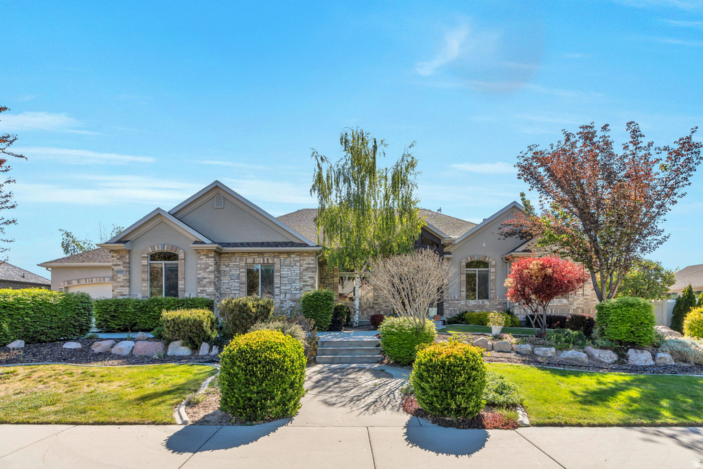 10927 S SCOTTY DR South Jordan, UT 84095