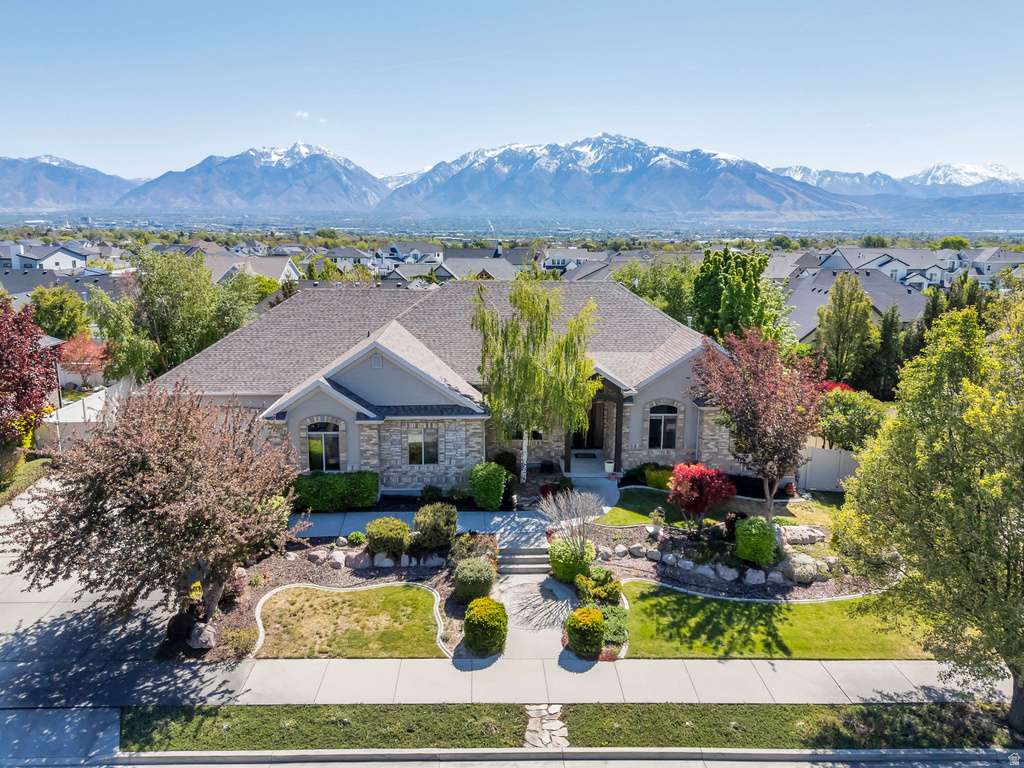 10927 S SCOTTY DR South Jordan, UT 84095