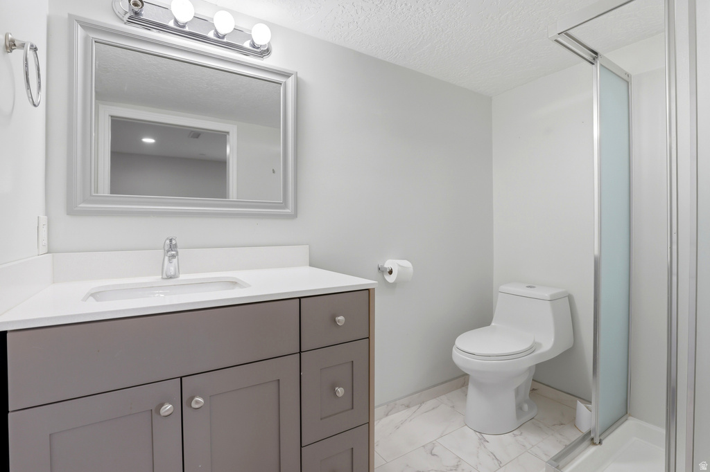 6027 BAYSHORE DR Stansbury Park, UT 84074