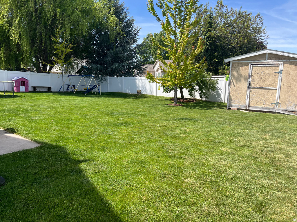 1097 N 3450 W Layton, UT 84041