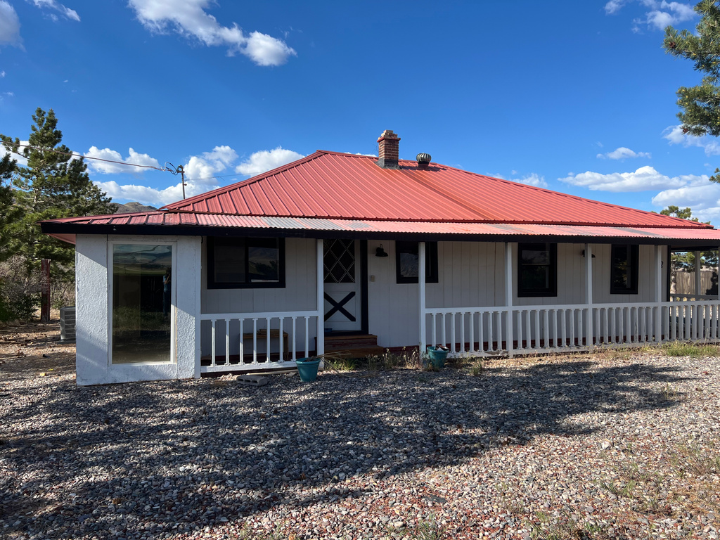 772 W 1400 S Elsinore, UT 84724