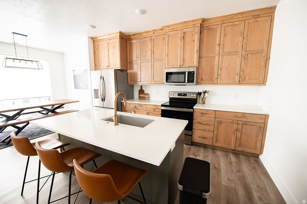 384 W ROPELATO DR Nibley, UT 84321