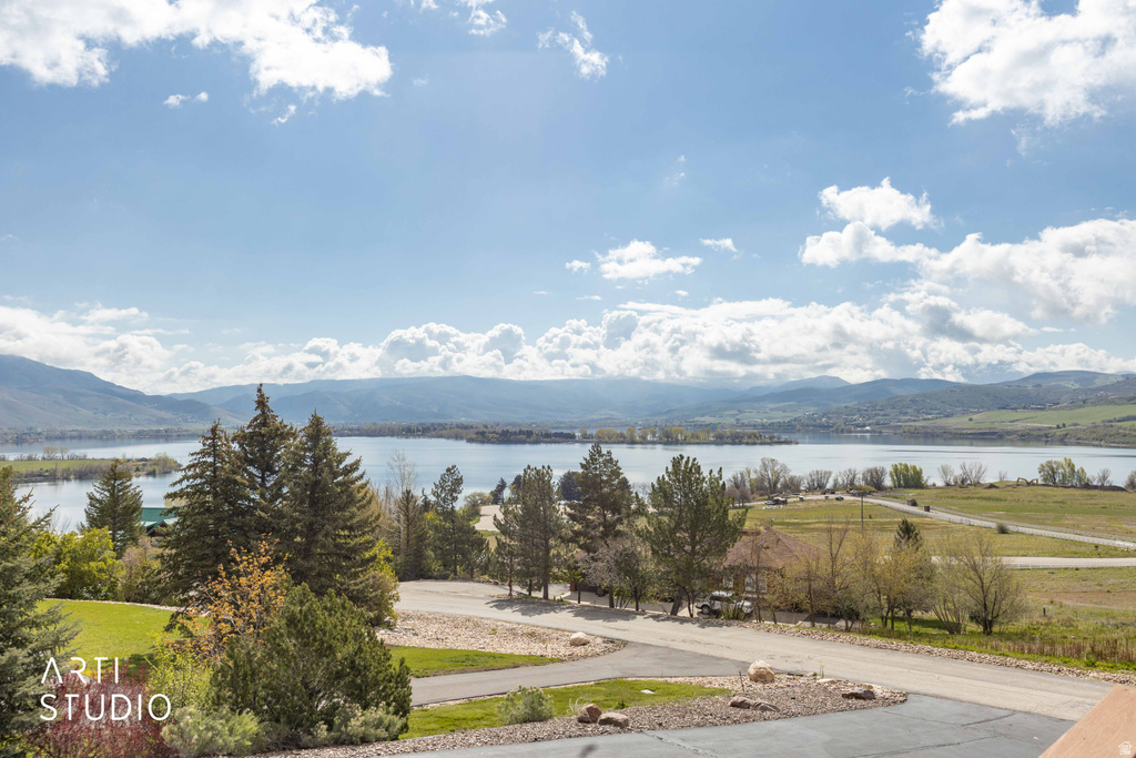 652 N RADFORD LN Eden, UT 84310