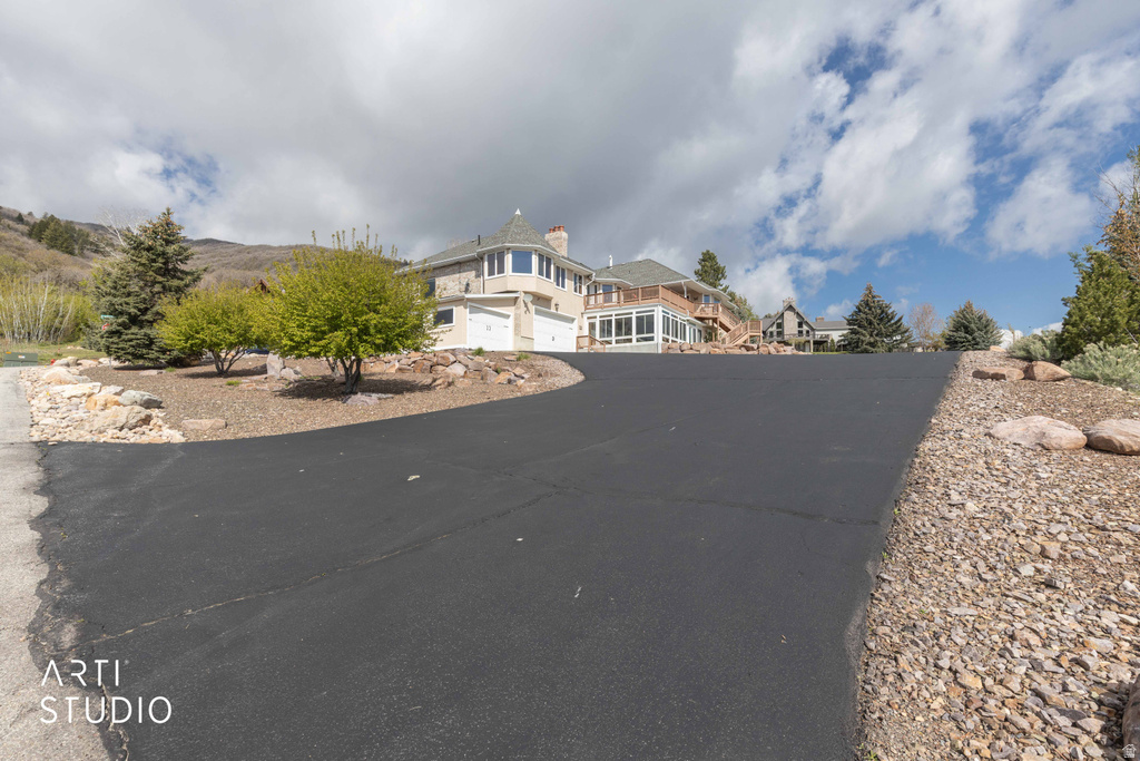 652 N RADFORD LN Eden, UT 84310