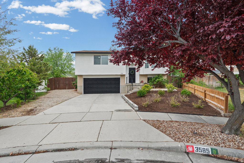 3585 W SILVERGLEN CIR Taylorsville, UT 84129
