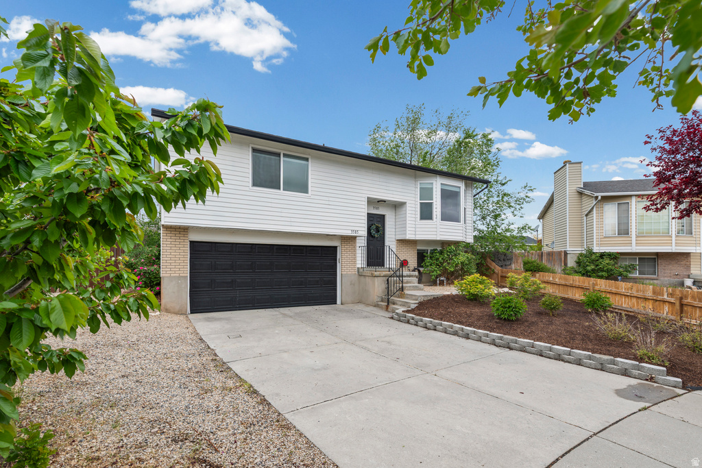 3585 W SILVERGLEN CIR Taylorsville, UT 84129