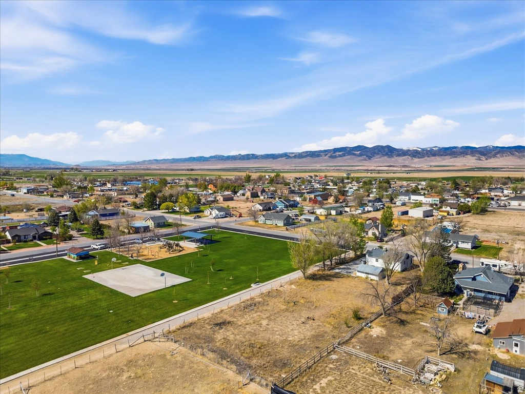 49 S 100 E Centerfield, UT 84622