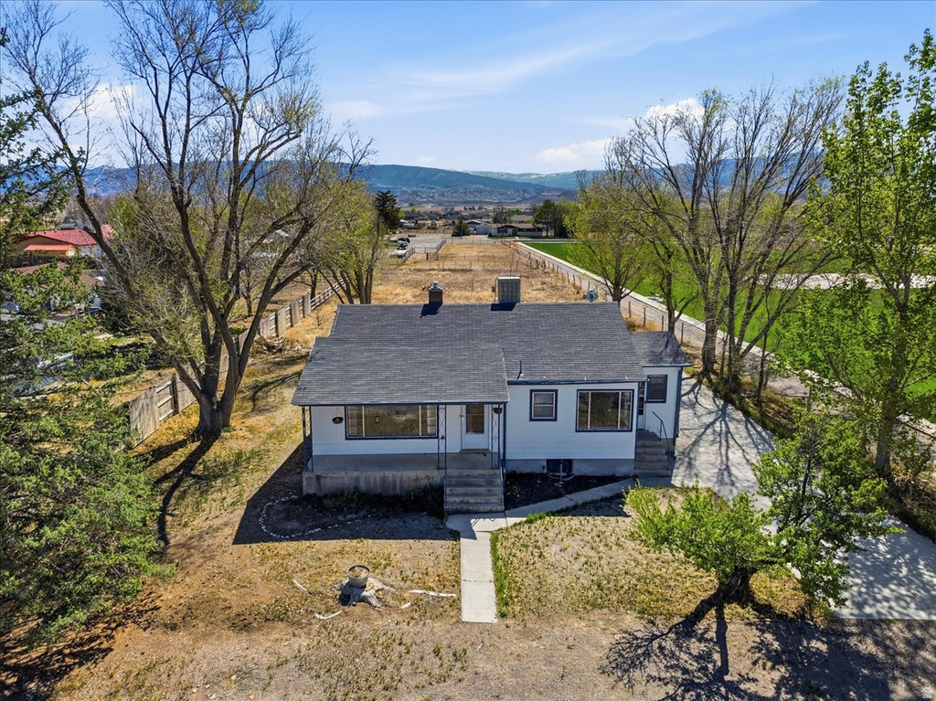 49 S 100 E Centerfield, UT 84622