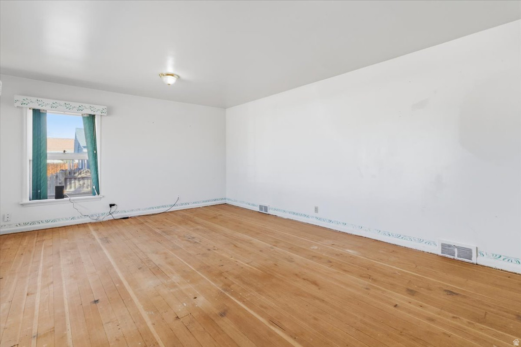 49 S 100 E Centerfield, UT 84622