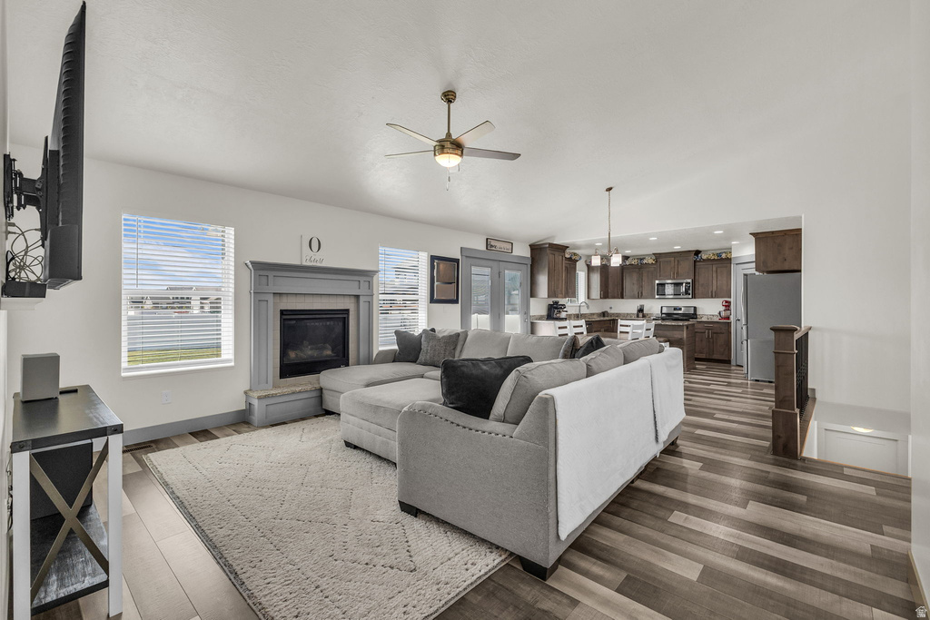 3377 S 2400 W West Haven, UT 84401