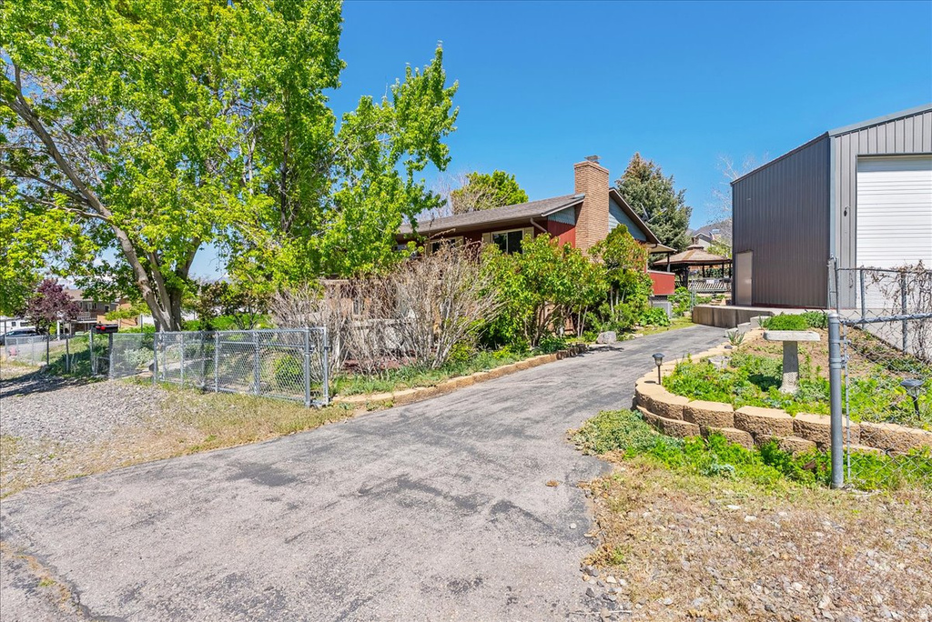 11 S CLARK LN Elk Ridge, UT 84651