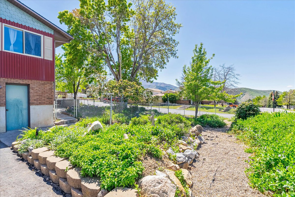 11 S CLARK LN Elk Ridge, UT 84651