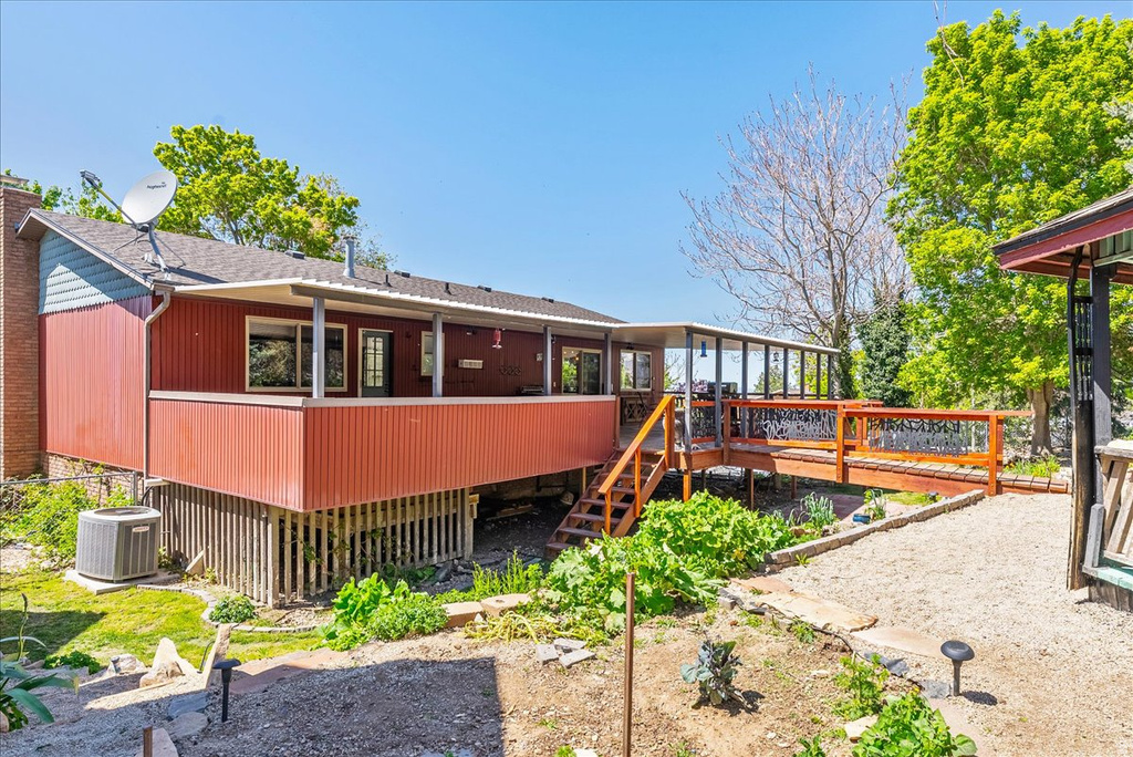 11 S CLARK LN Elk Ridge, UT 84651
