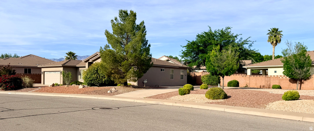 764 N PICTURESQUE St George, UT 84770