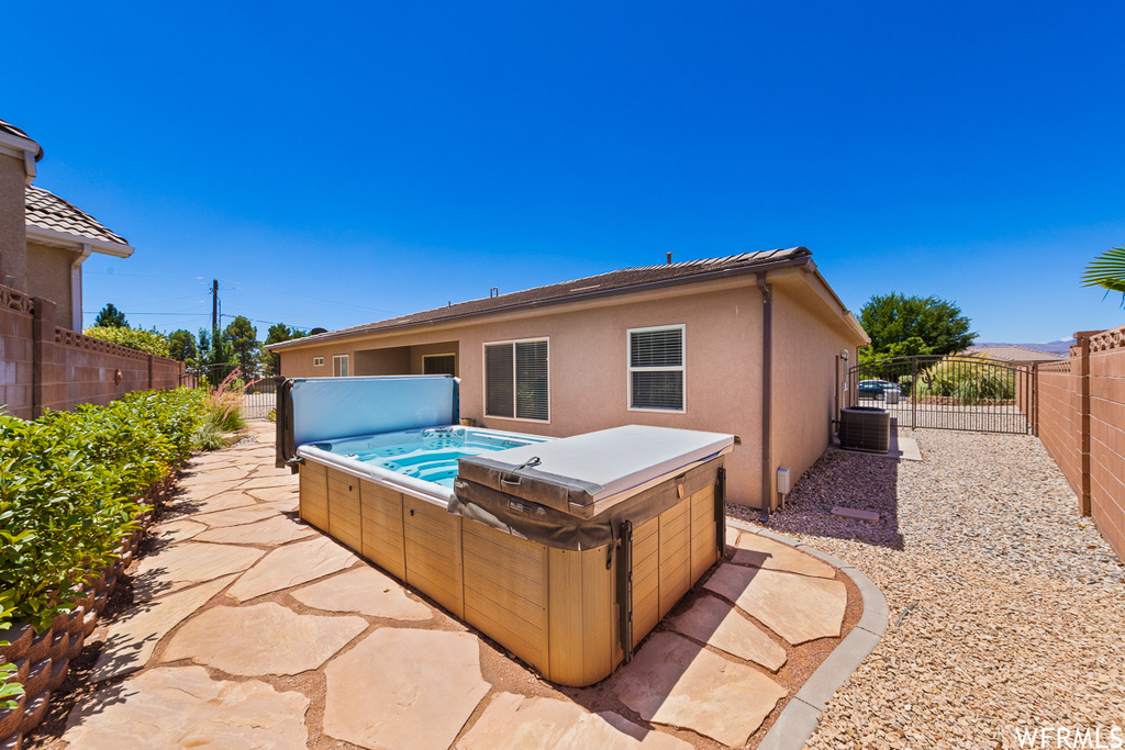 764 N PICTURESQUE St George, UT 84770