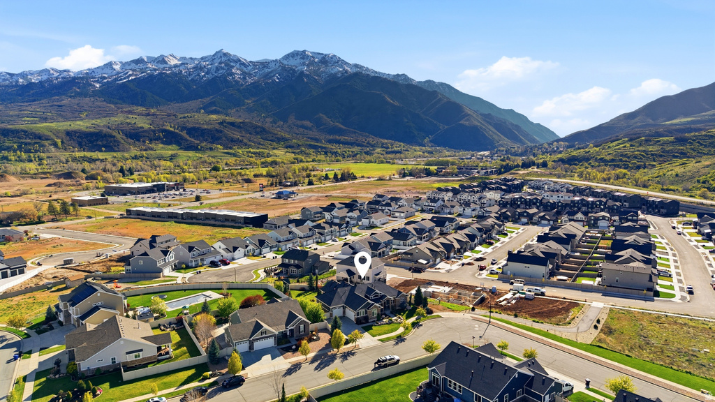 4945 W MUSTANG LN Mountain Green, UT 84050