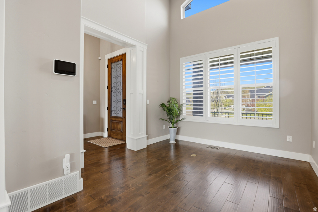 4945 W MUSTANG LN Mountain Green, UT 84050